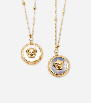 Medusa Pendant Necklace | Gold