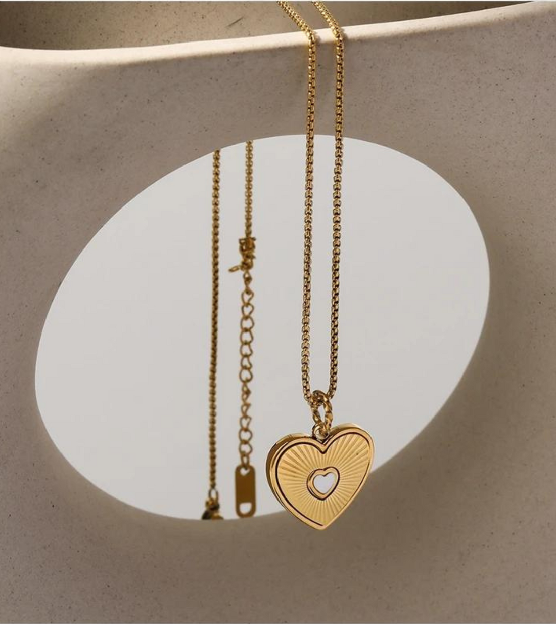 Heart Necklace | 18k Gold