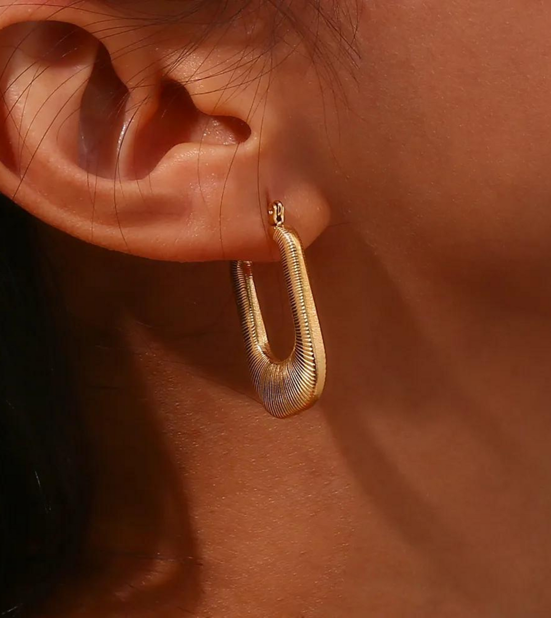 Cleo Hoop Earrings | Gold & Silver